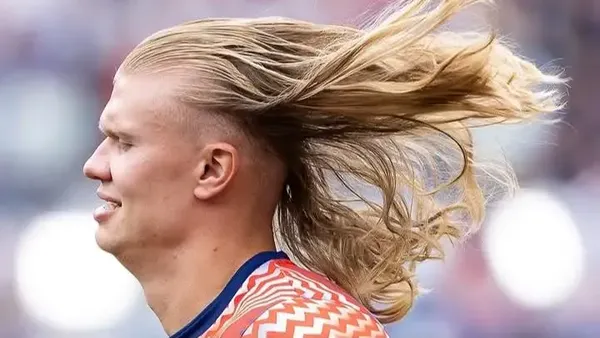 7 Meme Kocak Rambut Panjang Erling Haaland, Model Sampo Sampai Kalah Badai