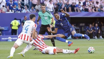 Paraguay Main 'Kotor', tapi Bebas Kartu