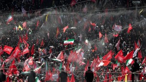 Pelayat Ali Khamenei Tuntut Balas Dendam: Kita Harus Bunuh Trump!