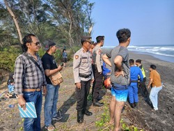 Bocah 8 Tahun Hilang Terseret Ombak di Pantai Goa Cemara Bantul