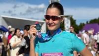 Rima Melati Adams Finish Virgin Full Marathon: Hadiah Ultah ke-46!
