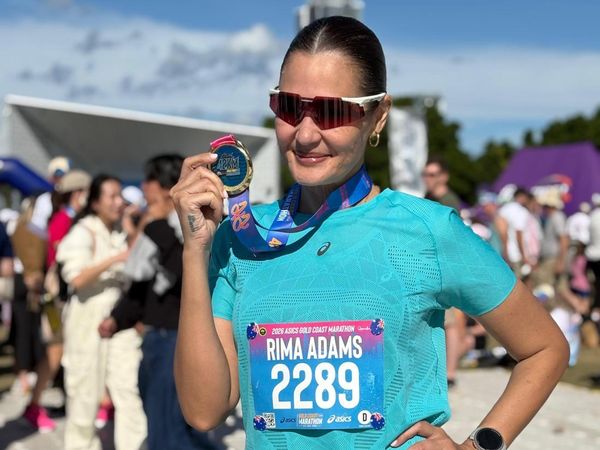Rima Melati Adams Finish Virgin Full Marathon: Hadiah Ultah ke-46!
