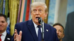 Trump: Balogun Memang Tak Pantas Dapat Kartu Merah