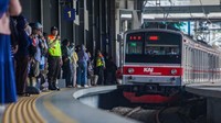 KRL Green Line Terlambat Imbas Kebakaran di Sekitar Stasiun Tenjo-Tigaraksa