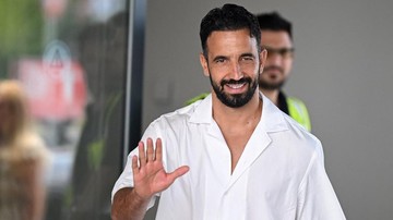 Amorim Diperkenalkan Milan, Akui Banyak Salah di MU