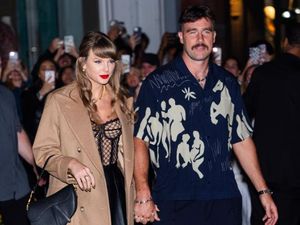 Video: Bukan Pestanya, Ini Plot Twist Terbesar di Pernikahan Taylor Swift