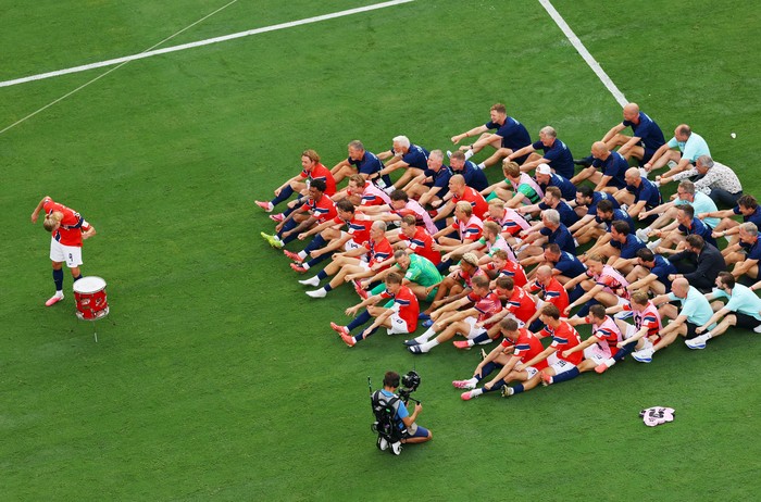 Soccer Football - FIFA World Cup 2026 - Round of 16 - Brazil v Norway - New York New Jersey Stadium, East Rutherford, New Jersey, U.S. - July 5, 2026 Norways Erling Haaland with teammates celebrate after the match as Norway qualify for the quarter f