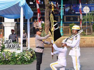 Polda Metro Terima Tanda Kehormatan Nugraha Sakanti, Kapolda: Ini Amanah Negara