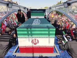 Iran Tutup Wilayah Udaranya Saat Prosesi Pemakaman Khamenei