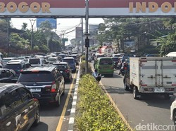Masih Libur Sekolah, Lalin Puncak Bogor Masih Dipadati Wisatawan