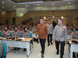 Kepala BPOM RI Paparkan Konsep Neuroleadership di STIK Lemdiklat Polri