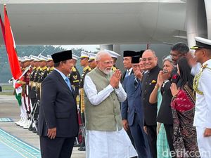 Usai Lepas PM Singapura, Prabowo Sambut Kedatangan PM India Modi di Halim