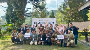 The Classroom Batch 2 Bekali Tim KLH/BPLH Skill Nulis Berita di Era Digital