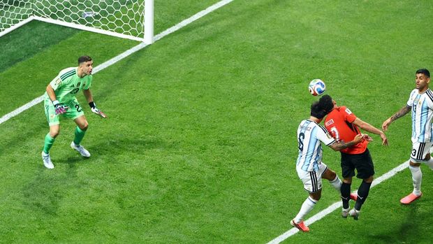 Argentina vs Mesir Soccer Football - FIFA World Cup 2026 - Round of 16 - Argentina v Egypt - Atlanta Stadium, Atlanta, Georgia, U.S. - July 7, 2026 Egypt's Yasser Ibrahim scores their first goal REUTERS/Marco Bello