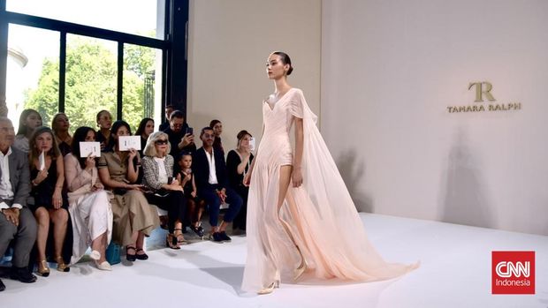Babak Baru Tamara Ralph di Panggung Couture