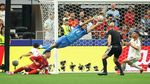 Gol Merino Akhiri Mimpi Ronaldo di Piala Dunia