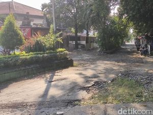 Rusak Bertahun-tahun, Jalan Abimanyu Buleleng Belum Juga Diperbaiki