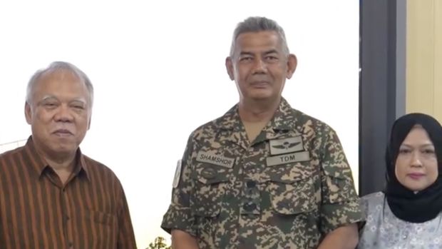 Mayor Jenderal Shamshor, Panglima 5 Divisyen Tentera Darat Malaysia saat berjamu ke IKN. (Tangkapan Layar IKN_id)