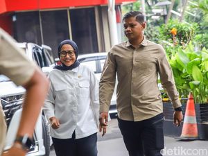 Video: Kode Nanik S. Deyang soal Penggantinya Sebagai Kepala BGN