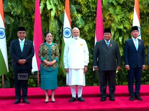 PM India Kunjungi Gedung DPR, Disambut Puan Maharani