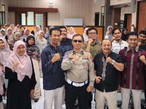 Polisi Gresik Gandeng Guru Tanamkan Budaya Tertib Lalu Lintas Sejak Dini