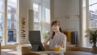 Rekomendasi Laptop Layar Ganda Futuristik, Siap Dukung Produktivitas