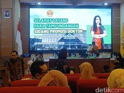 Rustika Nur Istiqomah Raih Gelar Doktor Unpad