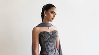 Putri Orang Terkaya Asia Eksis di Paris Fashion Week, Pakai Tas Birkin Rp 35 M