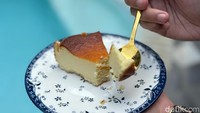 Kantin Putih Melati: Bebek Lado Ijo hingga Cheesecake di Hidden Gem ala Resort