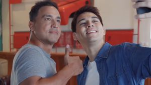 Pose Bapak-bapak Hamish Daud Ketika Maxime Bouttier Ajak Selfie