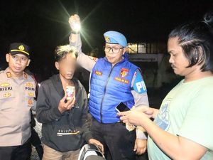 Patroli Dini Hari di Jakbar, Polisi Tangkap Pria Bawa Sabu
