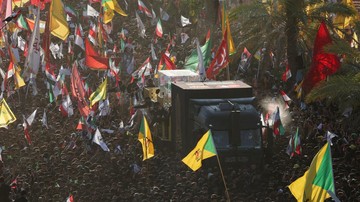 Jutaan Orang Ikuti Prosesi Pemakaman Khamenei di Najaf Irak