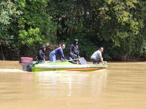 Polisi Susur Sungai Sekadau Usai Airnya Keruh, Cari Tambang Emas Ilegal