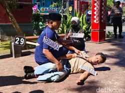 Rekonstruksi Ungkap Horor Penganiayaan Maut di Taman Kota Kuningan