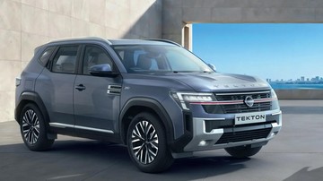 Nissan Tekton Meluncur