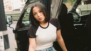 Bernadya Punya 2 Rumah, tapi Malah Nyaman di Kos