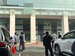 Polisi: Kaca Kantor BGN Pecah karena Cuaca Panas