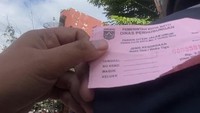 Wisatawan di Batu Diberi Karcis Parkir Bekas oleh Oknum Jukir