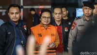 KPK Tahan Mantan Sekjen MPR Maruf Cahyono di Kasus Gratifikasi