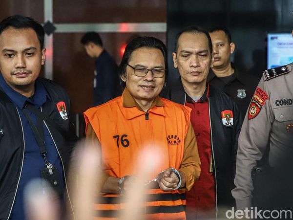 KPK Tahan Mantan Sekjen MPR Maruf Cahyono di Kasus Gratifikasi