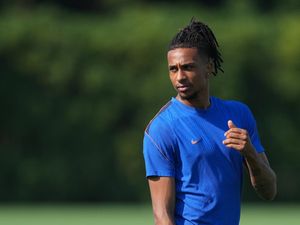 Olise Tertarik Gabung Real Madrid