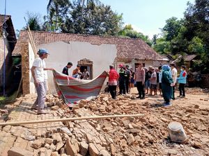 Pekerja Tewas Tertimpa Tembok Saat Bongkar Rumah di Sleman