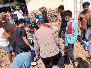 Detik-detik Tembok Roboh Tewaskan 1 Pekerja di Sleman