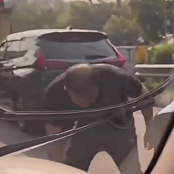 Pria Viral Rusak Spion dan Wiper Mobil di Jakut Ditangkap!