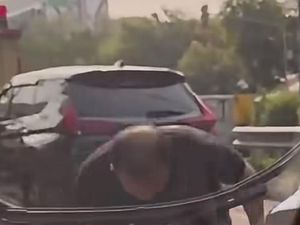 Pria Viral Rusak Spion dan Wiper Mobil di Jakut Ditangkap!