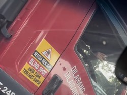 Viral Sopir Truk Tangki Pertamina Merokok saat Bertugas, Berujung Dipecat!