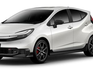 Toyota Aqua GR Sport Meluncur: Tampang Mirip Camry dan Prius, Bodi Hatchback