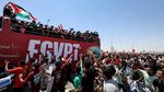 Bak Pahlawan! Timnas Mesir dan Mohamed Salah Disambut Ribuan Suporter Sepulang dari Piala Dunia 2026