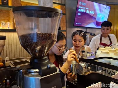 Seru! Anak-anak Belajar Jadi Barista Buat Isi Waktu Liburan