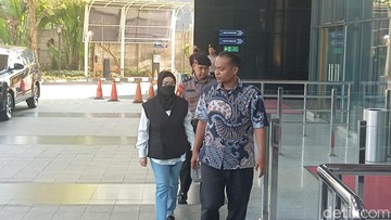 Bupati Sukoharjo Tiba di KPK Usai Terjaring OTT Peras Bawahan